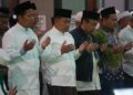 Jenderal Dudung Bersama Kyai Cholil Nafis Sholat Subuh Berjamaah di Masjid Agung Cianjur