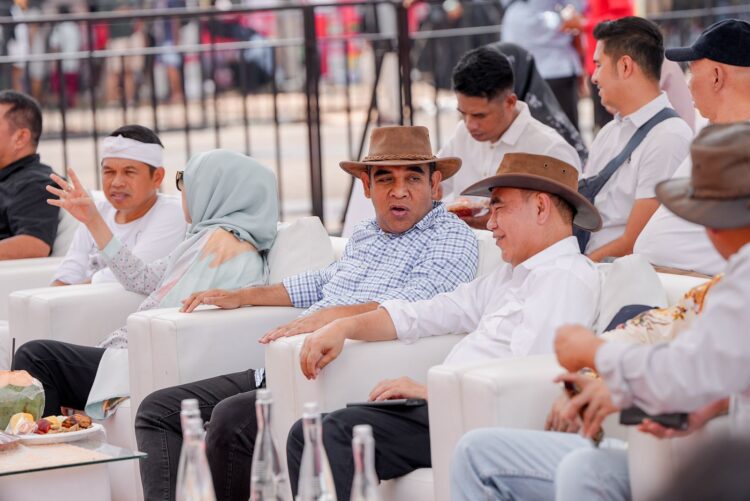 Muzani Hadiri Kontes Sapi APPSI, Singgung Program Makan Siang Gratis Prabowo-Gibran