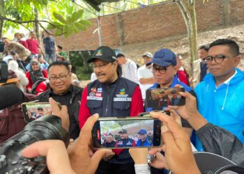 Mensos Gus Ipul: Ketum SMSI Firdaus Yang Membuat Kami Terperangkap Di Sini