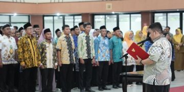 Lantik Kepala Sekolah dan Pejabat Fungsional, Bupati Subang Ajak Berikan yang Terbaik Bagi Siswa di Kabupaten Subang