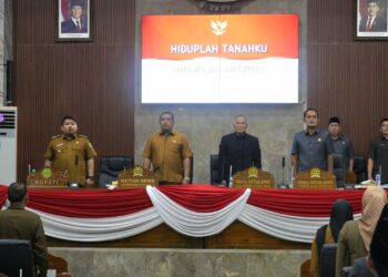 Rapat Paripurna DPRD Subang, Bupati Dian Sampaikan Raperda Kesehatan dan LPJ Tahun 2025